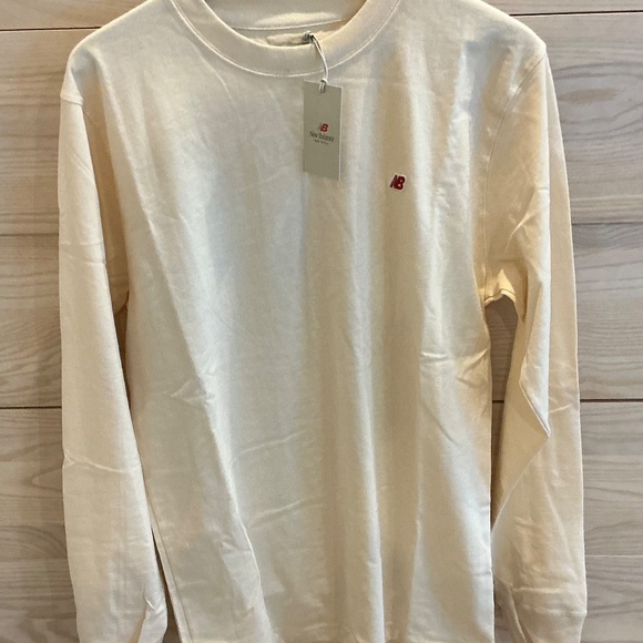 NEW New Balance Made In USA Long Sleeve Core Mens T Shirt Macademia MT21542-MCU - Picture 6 of 7